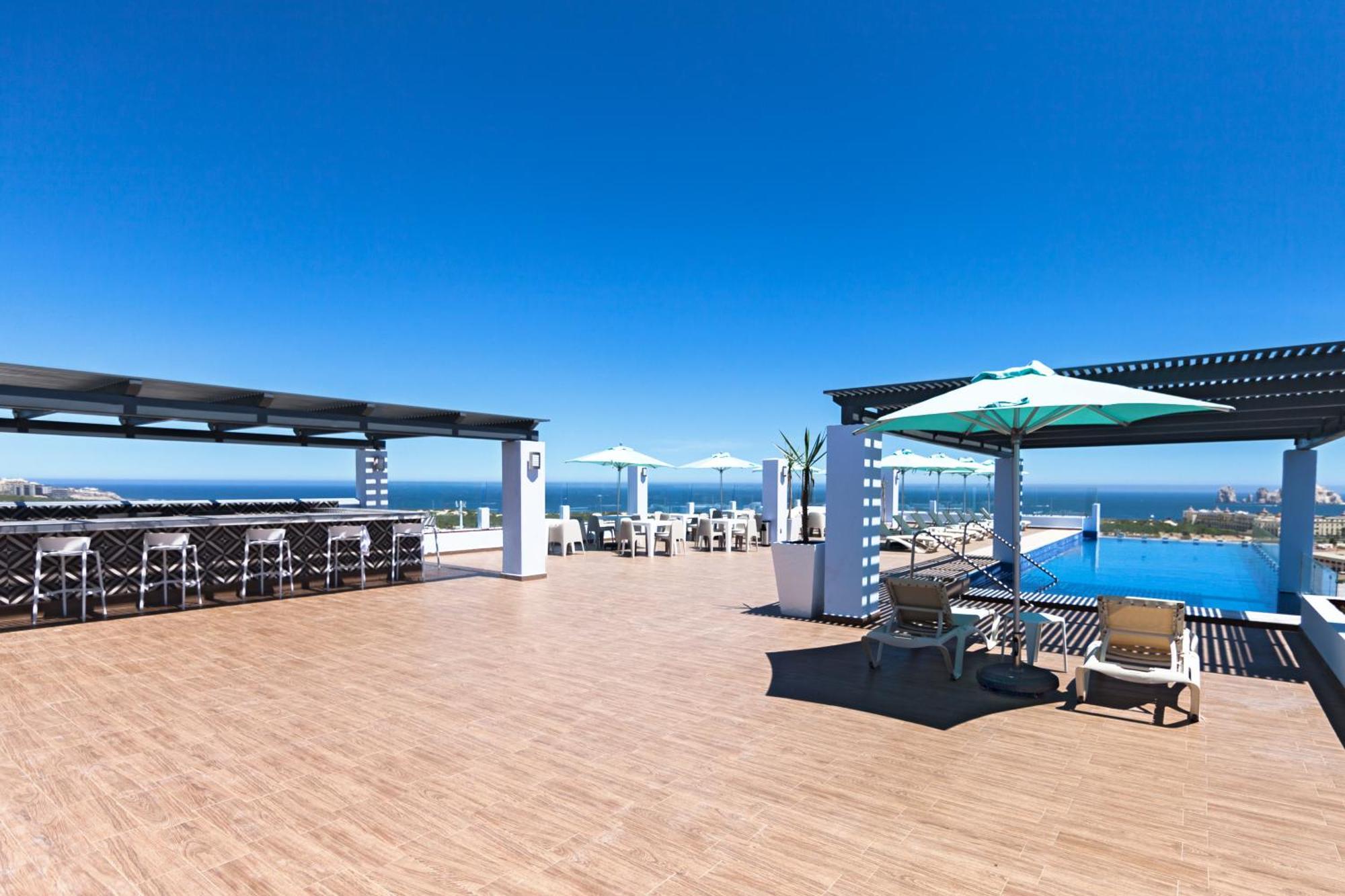 Comfort Inn&suites Cabos Hotel